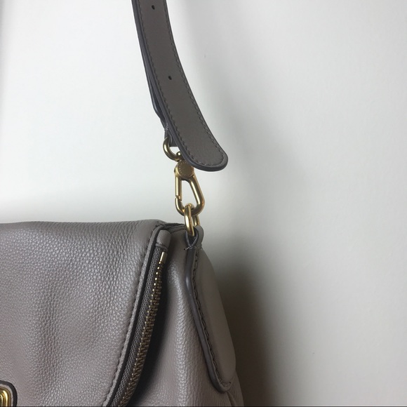 MARC BY MARC JACOBS NATASHA LEATHER CROSSBODY - Picture 3 of 6